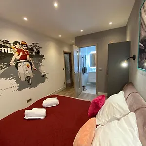verificați disponibilitatea