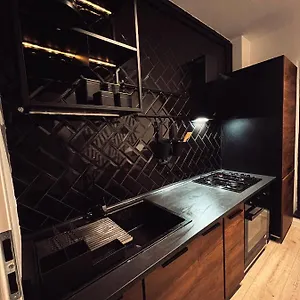 Larimar Apartament